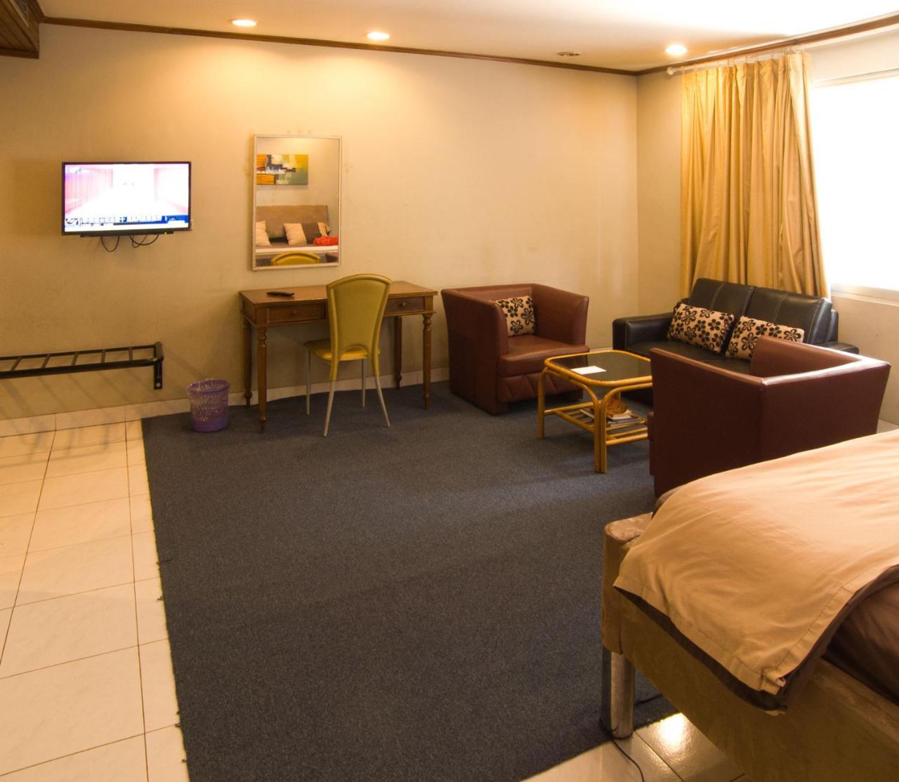 Hotel Peninsula Mangga Besar Jakarta Exteriér fotografie